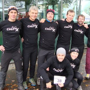 dienstag group1000x700.JPG